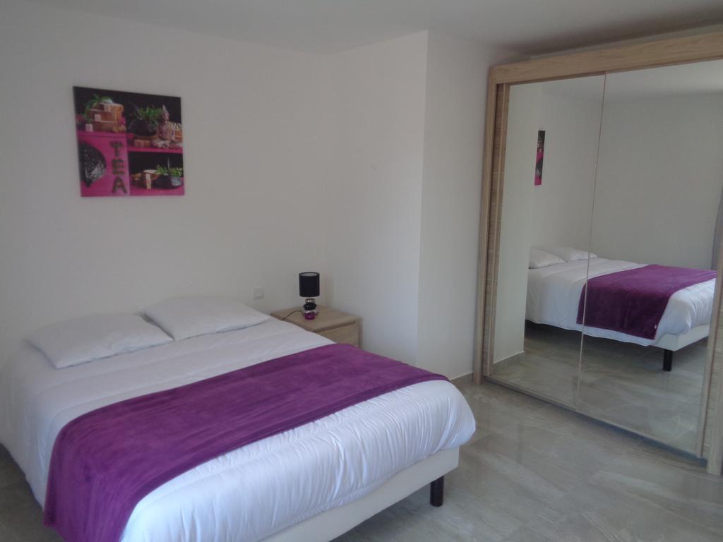 Hotel Du Midi Cazaubon Dış mekan fotoğraf